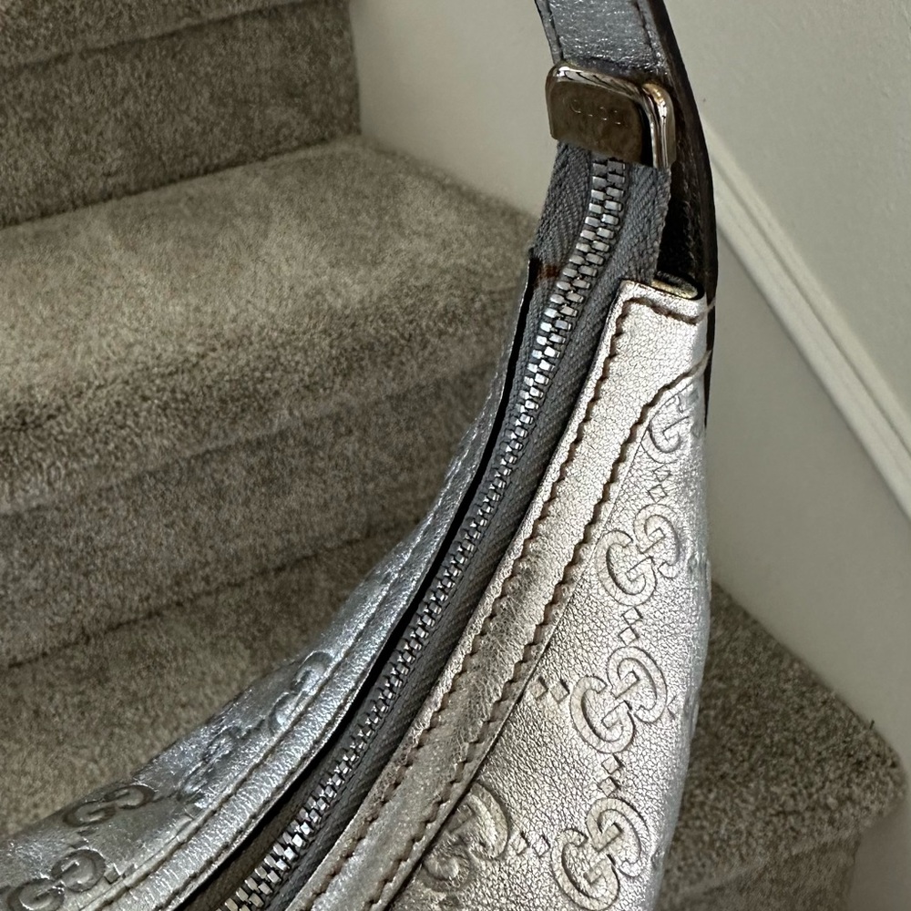 Gucci Silver Monogram Shoulder Bag - Picture 7 of 12